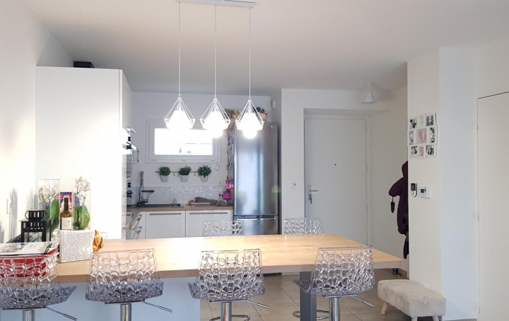 Réseau Immo-diffusion : Maison  ANSE  82 m2 345 000 € 