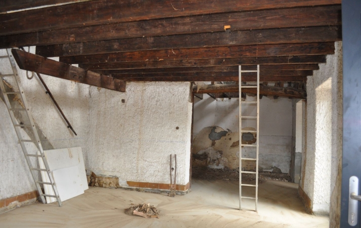 Maison BELLEVILLE-EN-BEAUJOLAIS (69220)  109 m2 271 000 € 