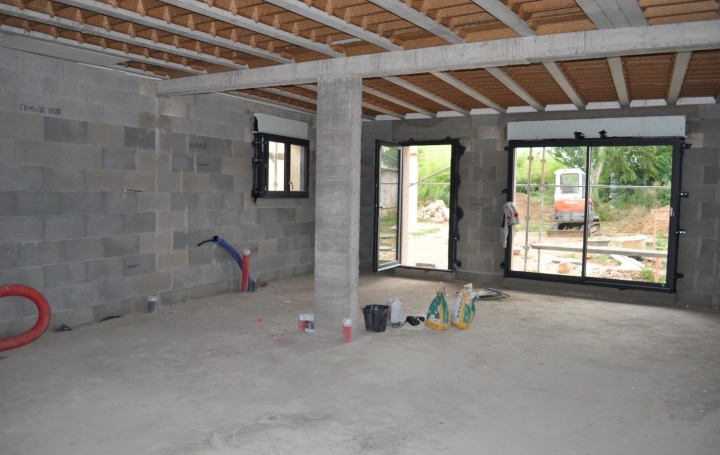 Maison BELLEVILLE-EN-BEAUJOLAIS (69220)  100 m2 229 000 € 