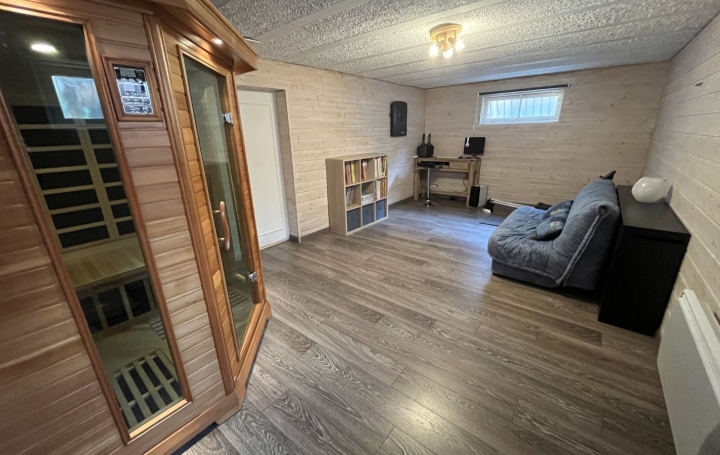 Maison FRANS (01480)  225 m2 650 000 € 