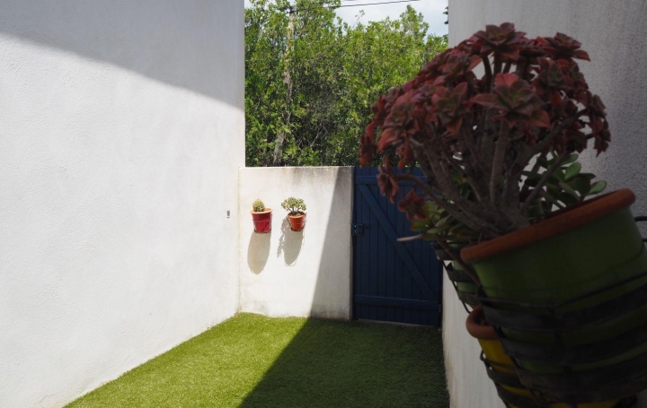 Domaine CASCASTEL-DES-CORBIERES (11360)  165 m2 395 000 € 