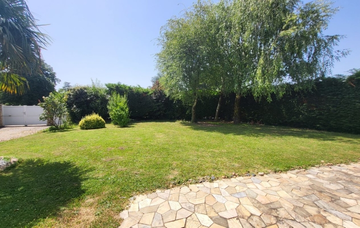 Maison LES CHERES (69380)  108 m2 415 000 € 