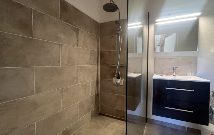 Maison VILLESEQUE-DES-CORBIERES (11360)  148 m2 329 000 € 