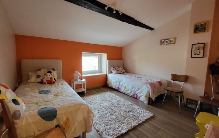 Maison LOZANNE (69380)  218 m2 359 000 € 