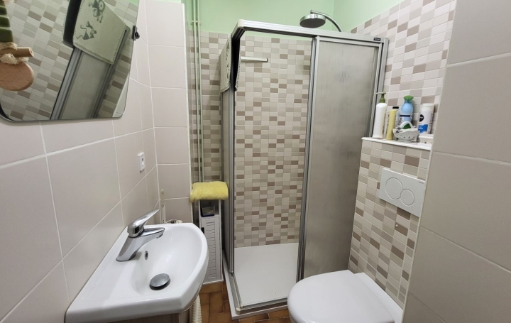 Maison LOZANNE (69380)  218 m2 359 000 € 