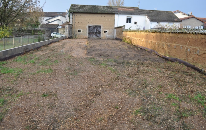 Maison MONTMERLE-SUR-SAONE (01090)  132 m2 158 000 € 