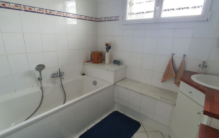 Maison LISSIEU (69380)  108 m2 399 000 € 