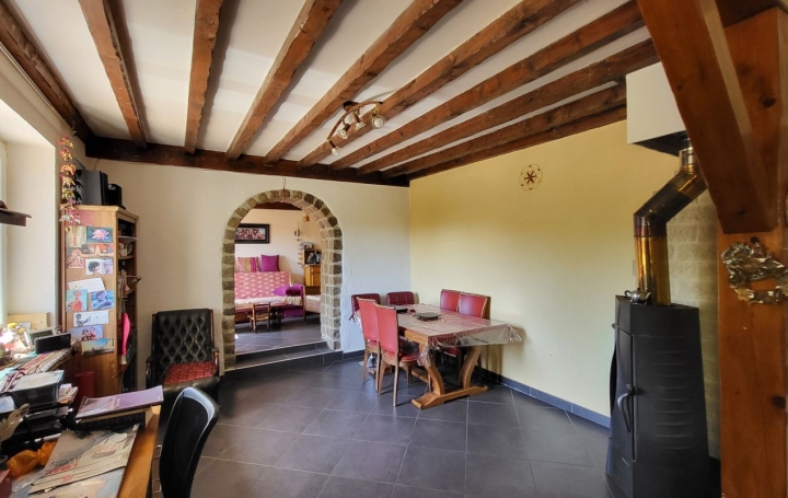 5 Pièces ARNAS (69400)  100 m2 259 000 € 