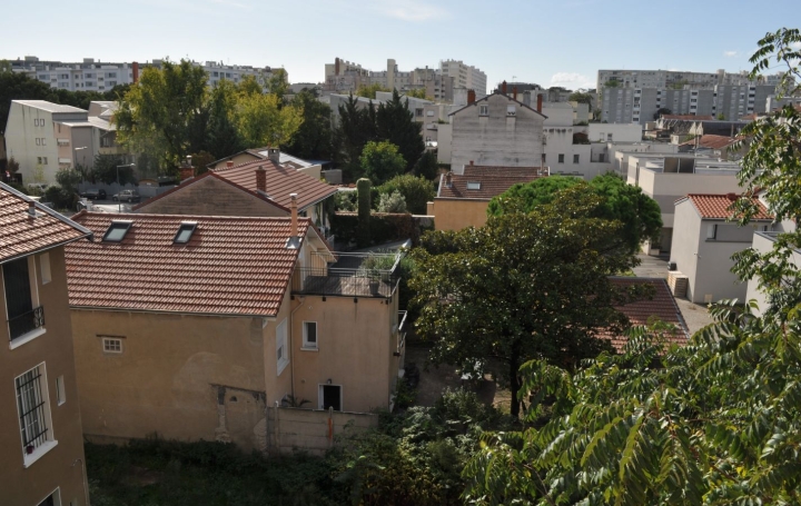 1 Pièce VILLEURBANNE (69100)  35 m2 105 000 € 