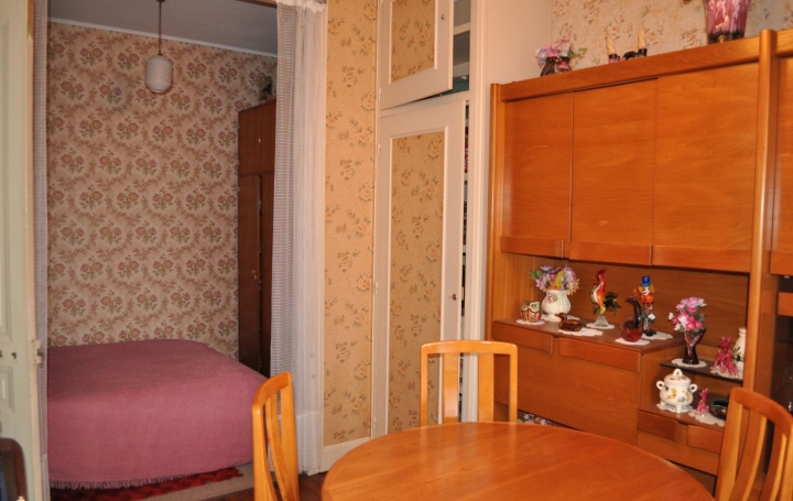 1 Pièce VILLEURBANNE (69100)  35 m2 105 000 € 