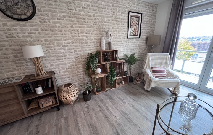 3 Pièces ANSE (69480)  66 m2 225 000 € 