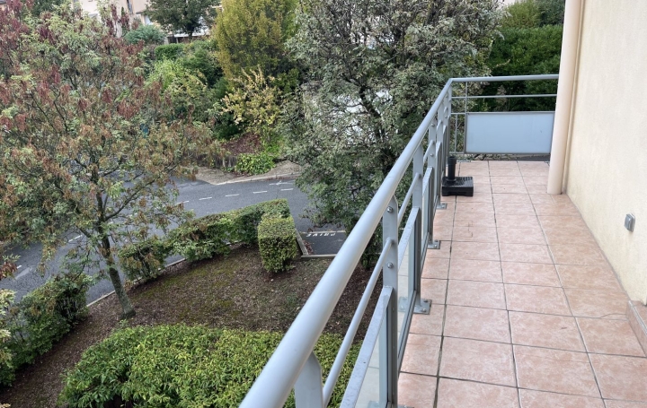 3 Pièces ANSE (69480)  66 m2 225 000 € 