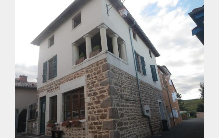 Réseau Immo-diffusion : Maison de village  SAINT-ETIENNE-LA-VARENNE  130 m2 240 000 € 