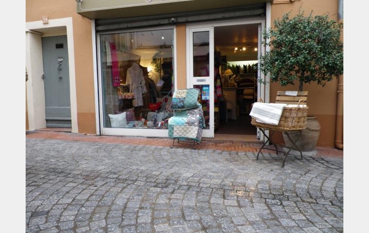 Réseau Immo-diffusion : Activité commerciale  SANARY-SUR-MER  24 m2 65 000 € 