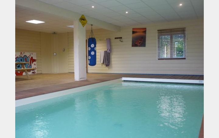 Réseau Immo-diffusion : Villa  DOMMARTIN  293 m2 549 000 € 