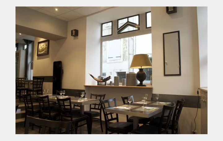 Réseau Immo-diffusion : Activité commerciale  LE PALAIS   175 300 € 