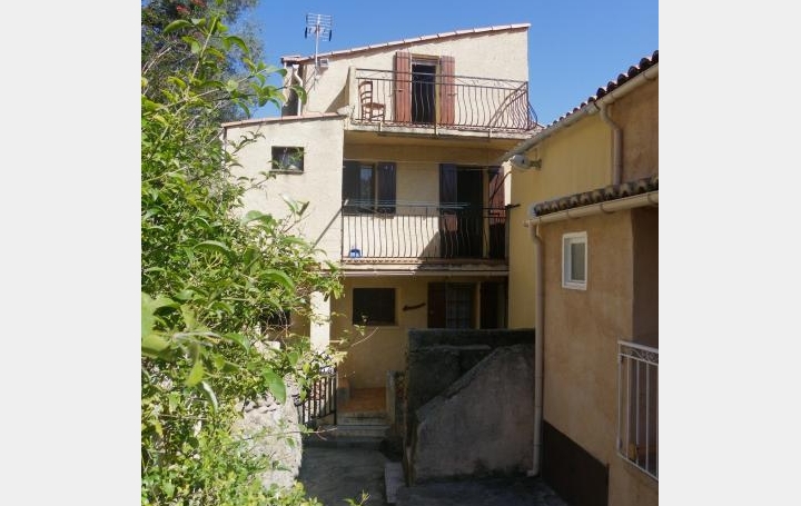 Réseau Immo-diffusion : Maison de village  MONCALE   139 000 € 