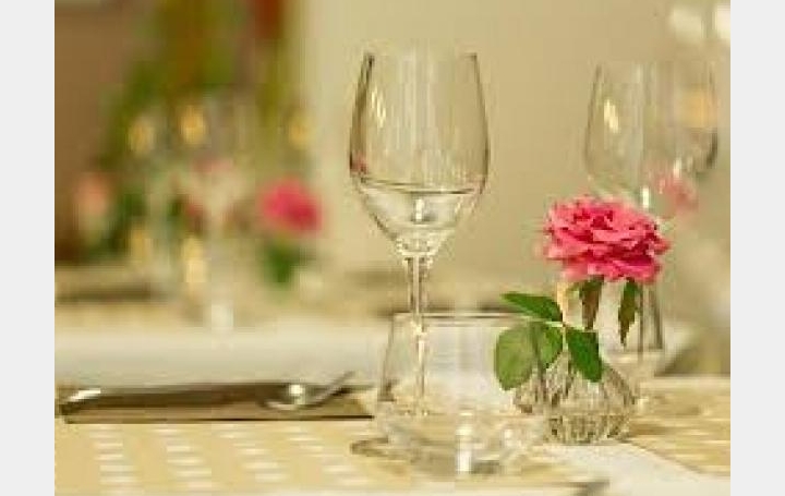 Réseau Immo-diffusion : Local commercial  PLOUESCAT  1 000 m2 190 000 € 