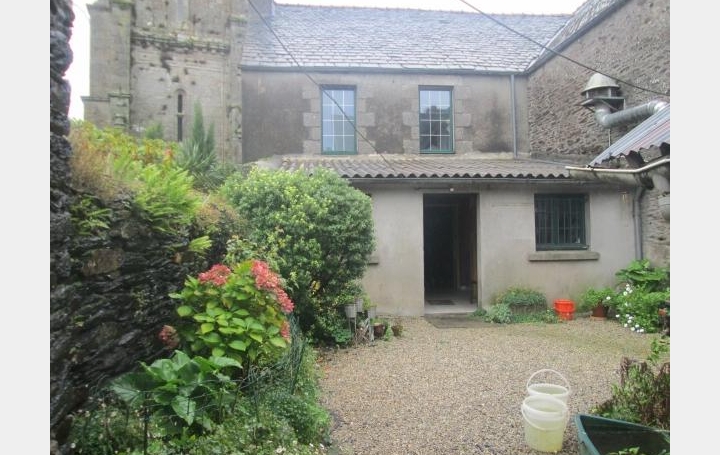 Réseau Immo-diffusion : Maison  LAMPAUL-GUIMILIAU  197 m2 103 000 € 