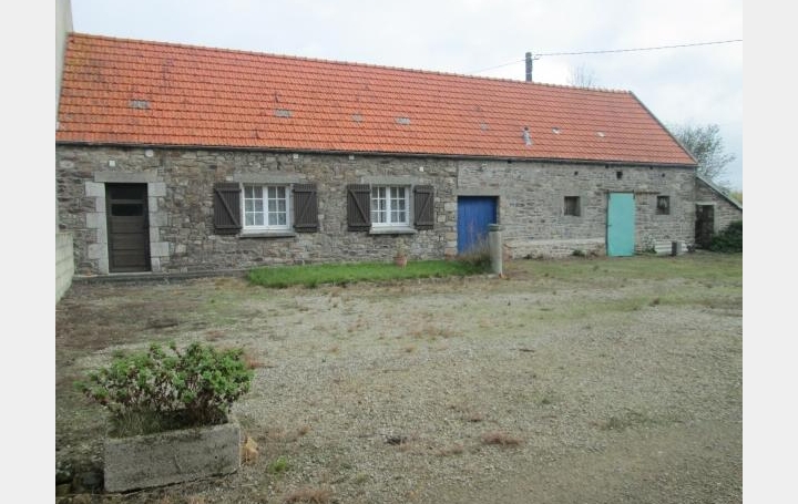 Réseau Immo-diffusion : Maison  LANHOUARNEAU  50 m2 55 000 € 