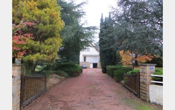 Réseau Immo-diffusion : Maison  SAINT-SYMPHORIEN-D'ANCELLES  157 m2 288 000 € 