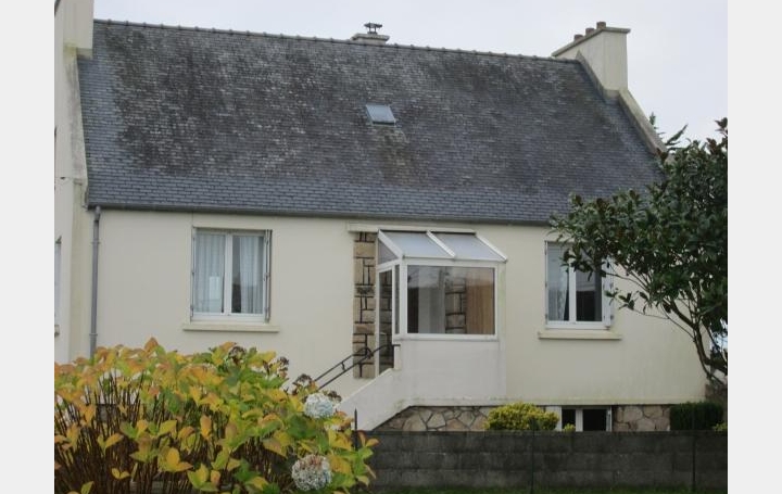 Réseau Immo-diffusion : Maison  LANHOUARNEAU  96 m2 105 000 € 