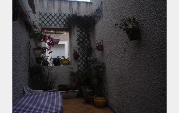 Réseau Immo-diffusion : Maison  TOURBES  120 m2 180 000 € 