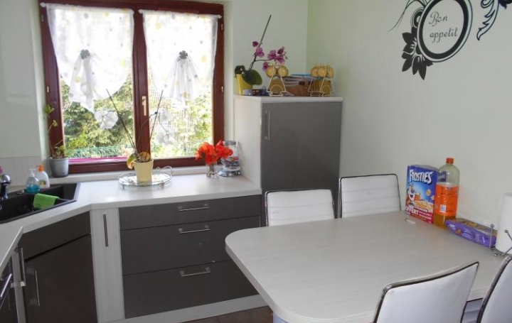 Réseau Immo-diffusion : Maison  AUXELLES-BAS  110 m2 160 500 € 