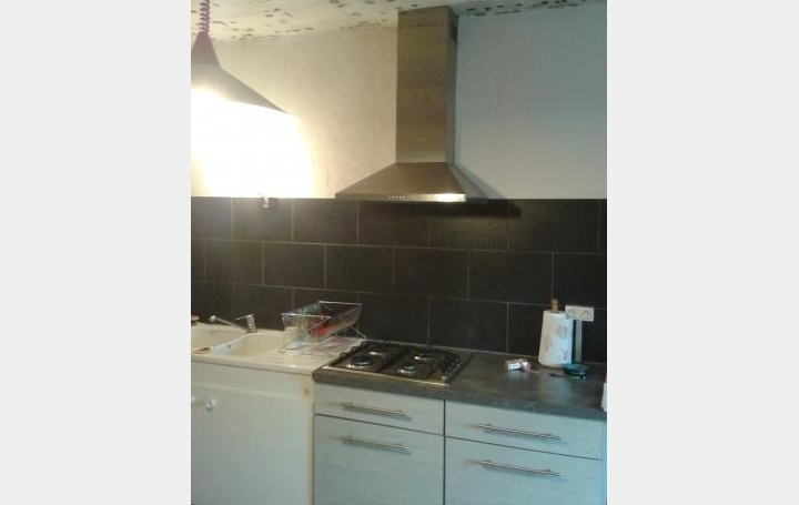 Réseau Immo-diffusion : Maison  SAINT-DIDIER-SUR-CHALARONNE  107 m2 116 000 € 