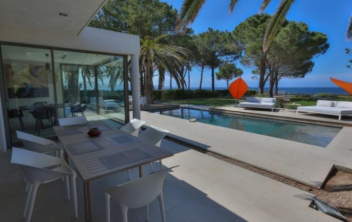 Réseau Immo-diffusion : Villa  SAINT-FLORENT  180 m2 2 490 000 € 