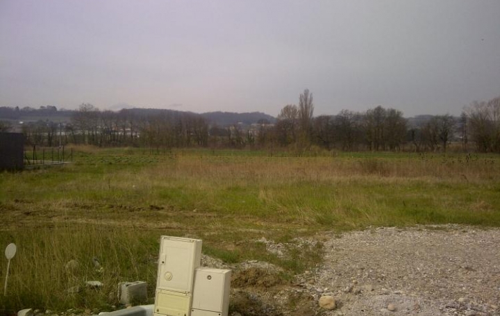 Réseau Immo-diffusion : Terrain  CHAVANNES  83 m2 52 000 € 