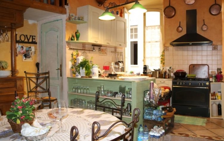 Réseau Immo-diffusion : Appartement P2  MENTON  47 m2 229 000 € 