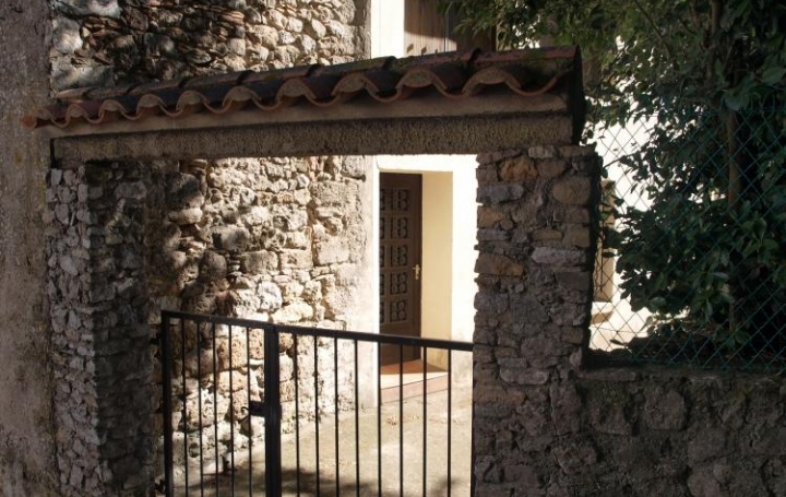 Réseau Immo-diffusion : Maison  FONTJONCOUSE  126 m2 85 000 € 