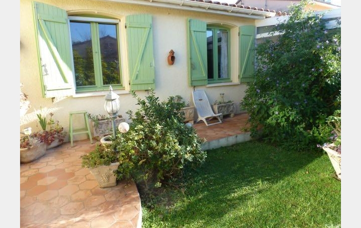 Réseau Immo-diffusion : Maison  SAINT-HIPPOLYTE  90 m2 225 000 € 