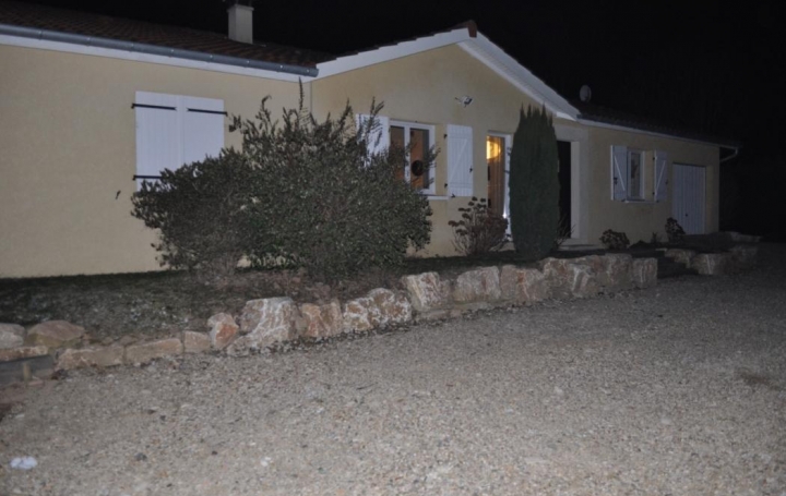 Réseau Immo-diffusion : Villa  CERCIE  136 m2 260 000 € 