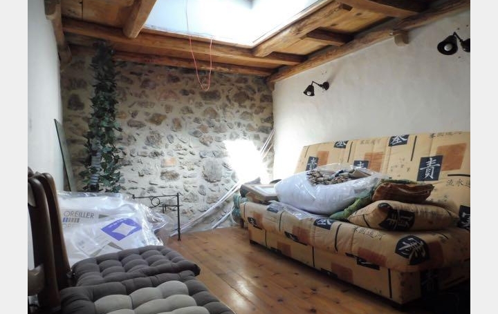 Réseau Immo-diffusion : Maison  ESTAGEL  82 m2 109 000 € 