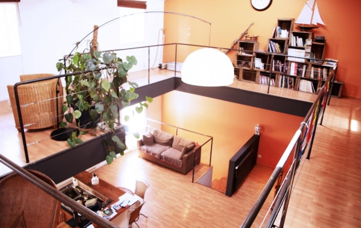 Maison de village MORANCE (69480)  256 m2 365 000 € 