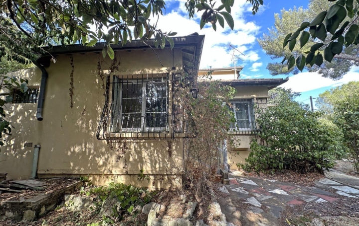 Maison NIMES (30900)  124 m2 259 900 € 