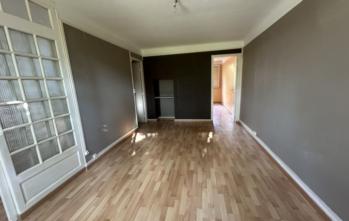 4 Pièces NIMES (30000)  61 m2 119 900 € 