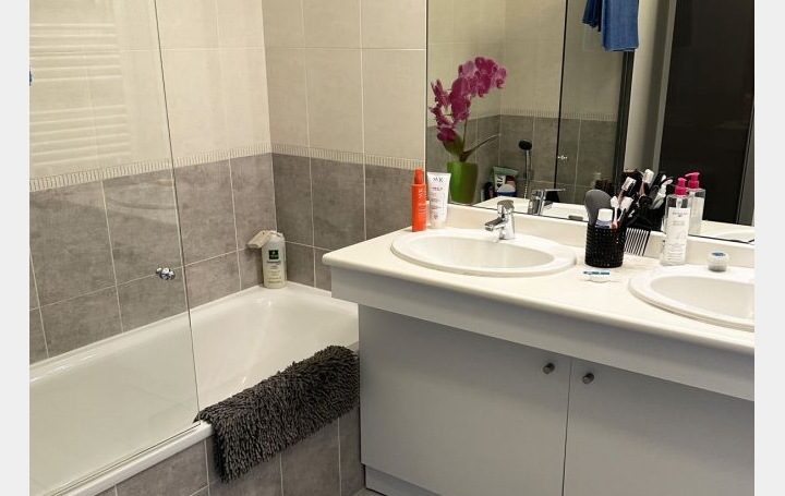 3 Pièces NIMES (30000)  70 m2 189 000 € 