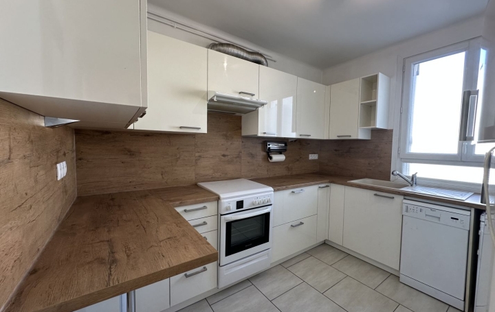 4 Pièces NIMES (30000)  70 m2 169 900 € 