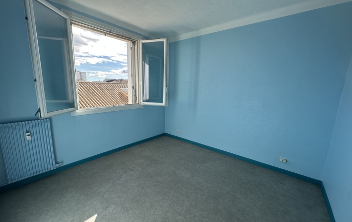 4 Pièces NIMES (30000)  70 m2 169 900 € 