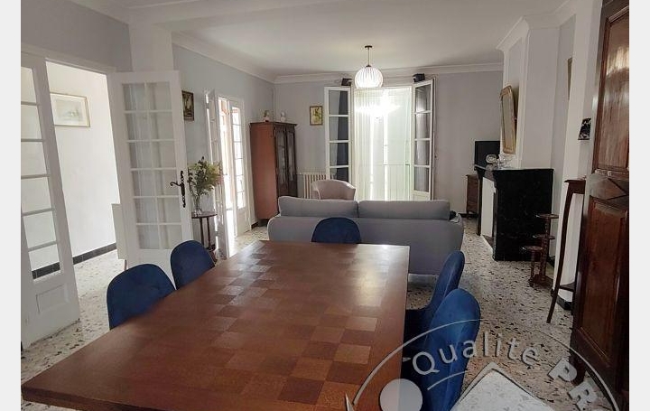 Maison de village NEBIAN (34800)  186 m2 1 196 € 