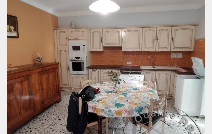 Maison de village NEBIAN (34800)  186 m2 1 196 € 