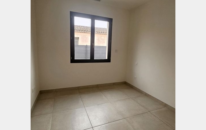 Villa SAINT-ANDRE-DE-SANGONIS (34725)  94 m2 1 172 € 