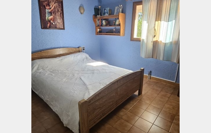 Villa OCTON (34800)  117 m2 1 250 € 