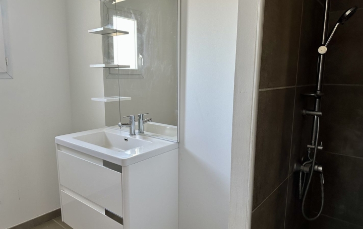 Maison SAINT-BAUZILLE-DE-LA-SYLVE (34230)  83 m2 1 177 € 