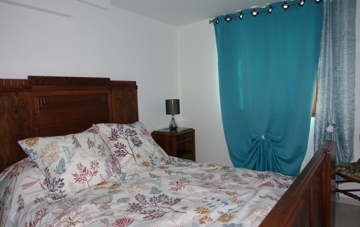 3 Pièces SAINT-JEAN-DE-FOS (34150)  81 m2 750 € 