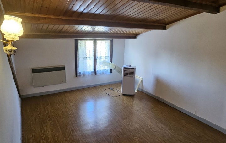 Maison SAINT-JEAN-DE-FOS (34150)  72 m2 667 € 