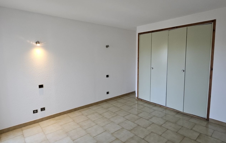 Maison SAINT-JEAN-DE-FOS (34150)  72 m2 667 € 